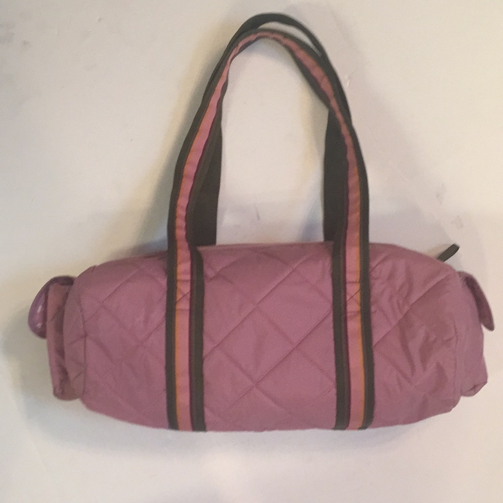🍋 Quilted nylon handbag